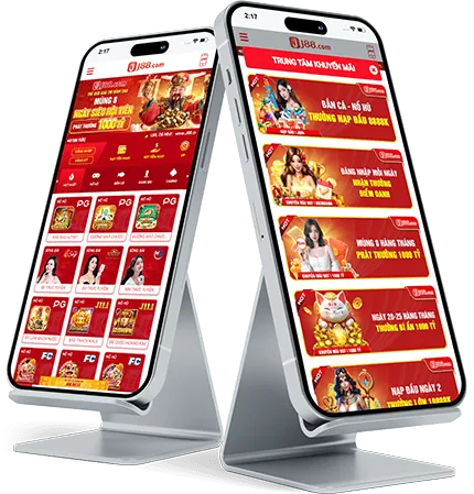 Người hỗ trợ khách hàng đeo tai nghe